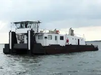 CM0573 Inland triple screw push boat 2000 HP for sale