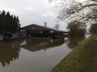 Service: DRY DOCKS AVAILABLE ON COVENTRY CANAL