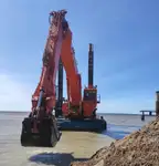 [DRG096] Backhoe dredger with spuds