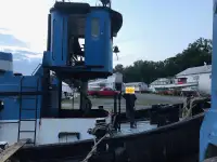 64′ x 18′  1100 hp Tug with Retractable Wheelhouse